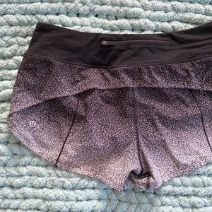 Lululemon Speed Up Short 2.5” ombré speckle